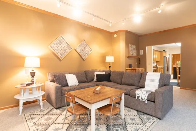 $529,900 | 6837 Brickleton Court, Portage, MI 49024