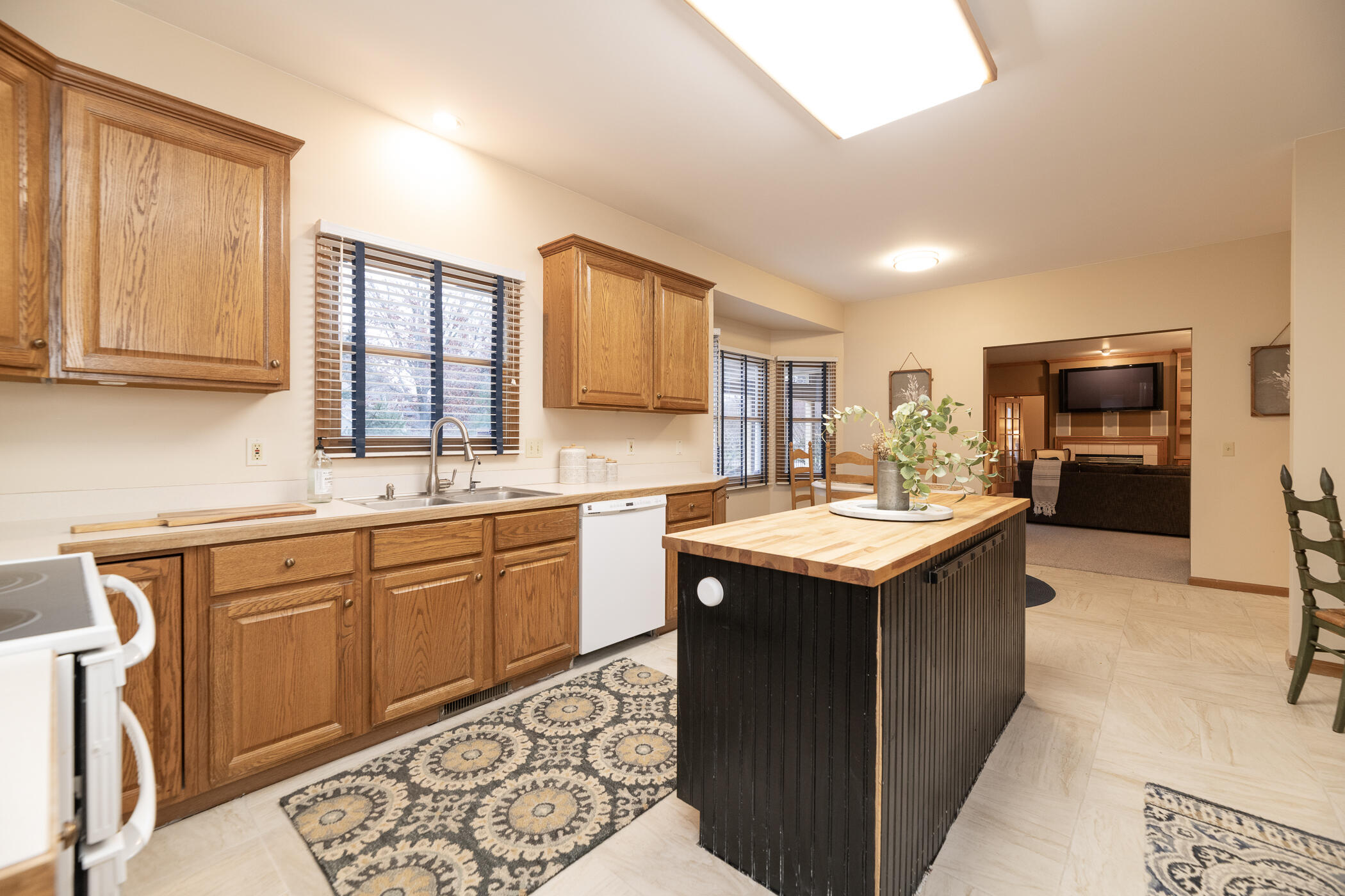 6837 Brickleton Court Portage, MI 49024 - Photo 10 of 65 6837 Brickleton Ct-14