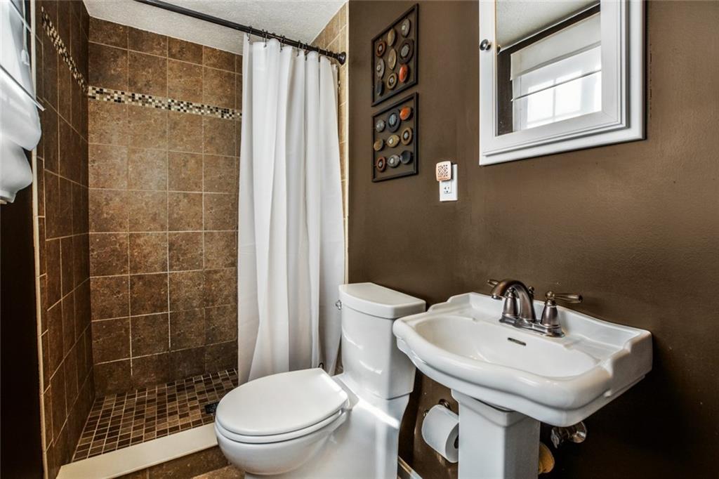 171 Rocky Ridge Road Bethel Park, PA 15102 - Photo 9 of 17 Gallery Image 9
