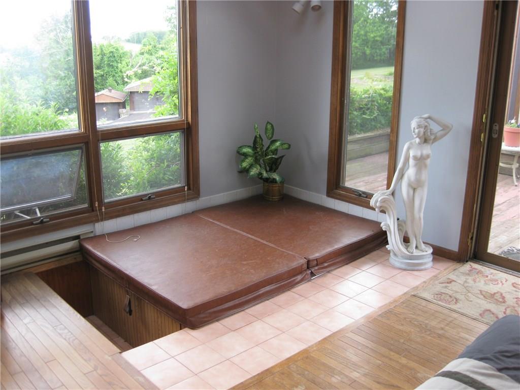 100 Grandview Heights Rices Landing, PA 15357 - Photo 16 of 25 Gallery Image 16