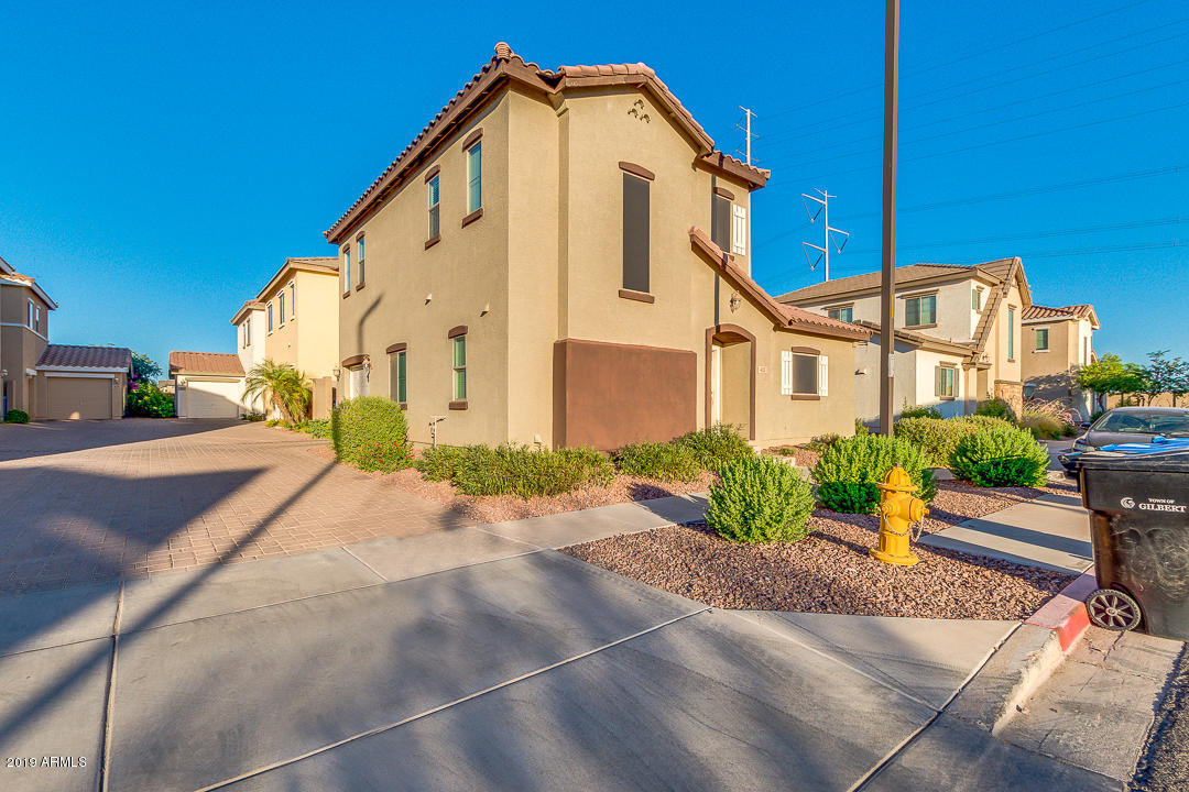 423 North Ranger Trail Gilbert, AZ 85234 - Photo 29 of 30 05-Ranger