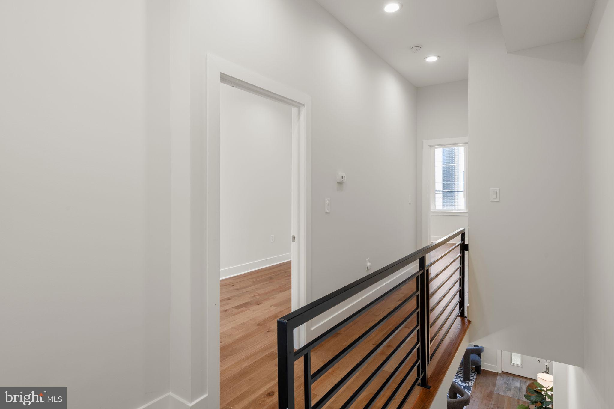 1125 South 24th Street Philadelphia, PA 19146 - Photo 20 of 55 2nd Floor Hallway