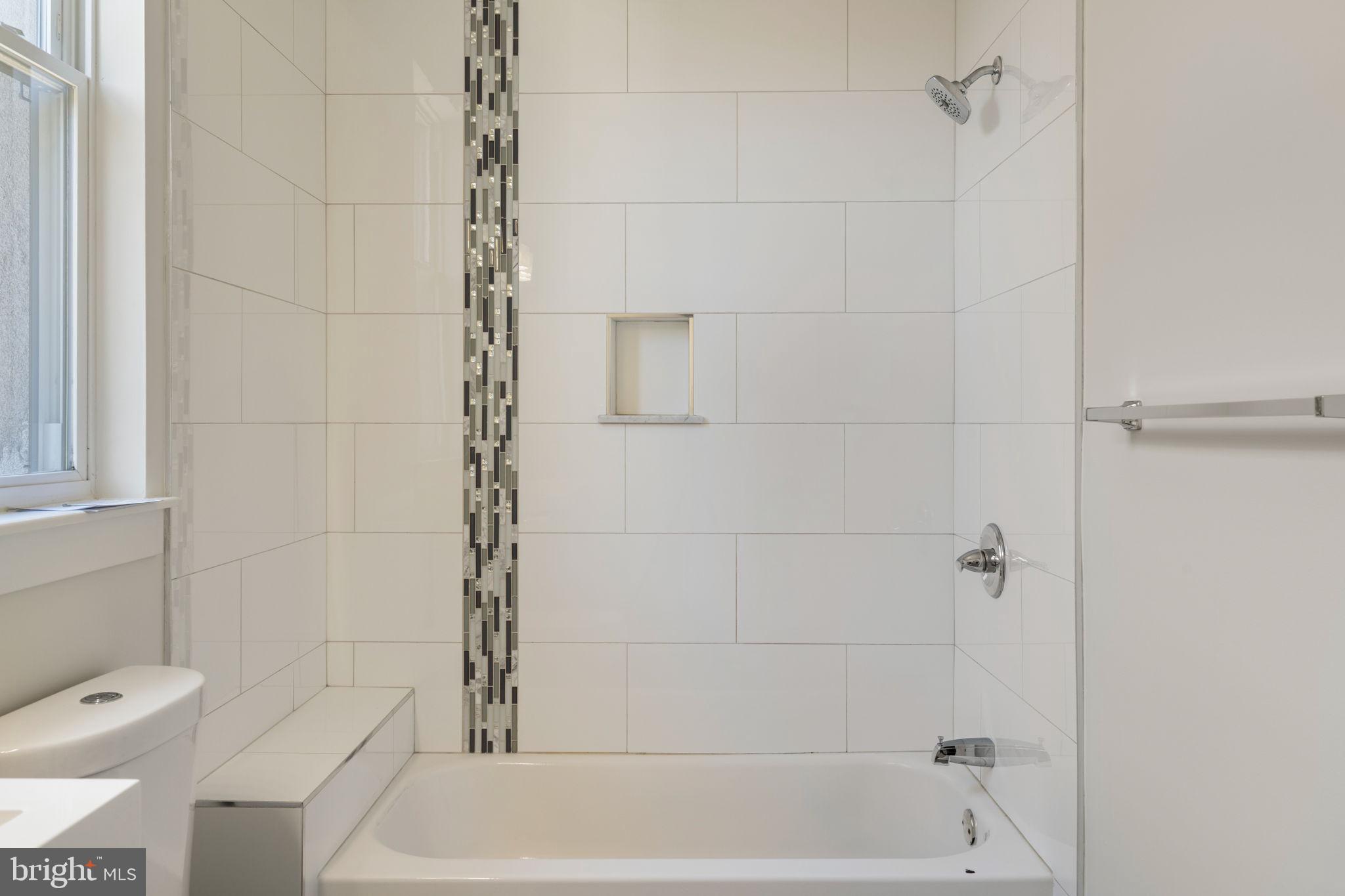 1125 South 24th Street Philadelphia, PA 19146 - Photo 31 of 55 2nd Floor Full Bath