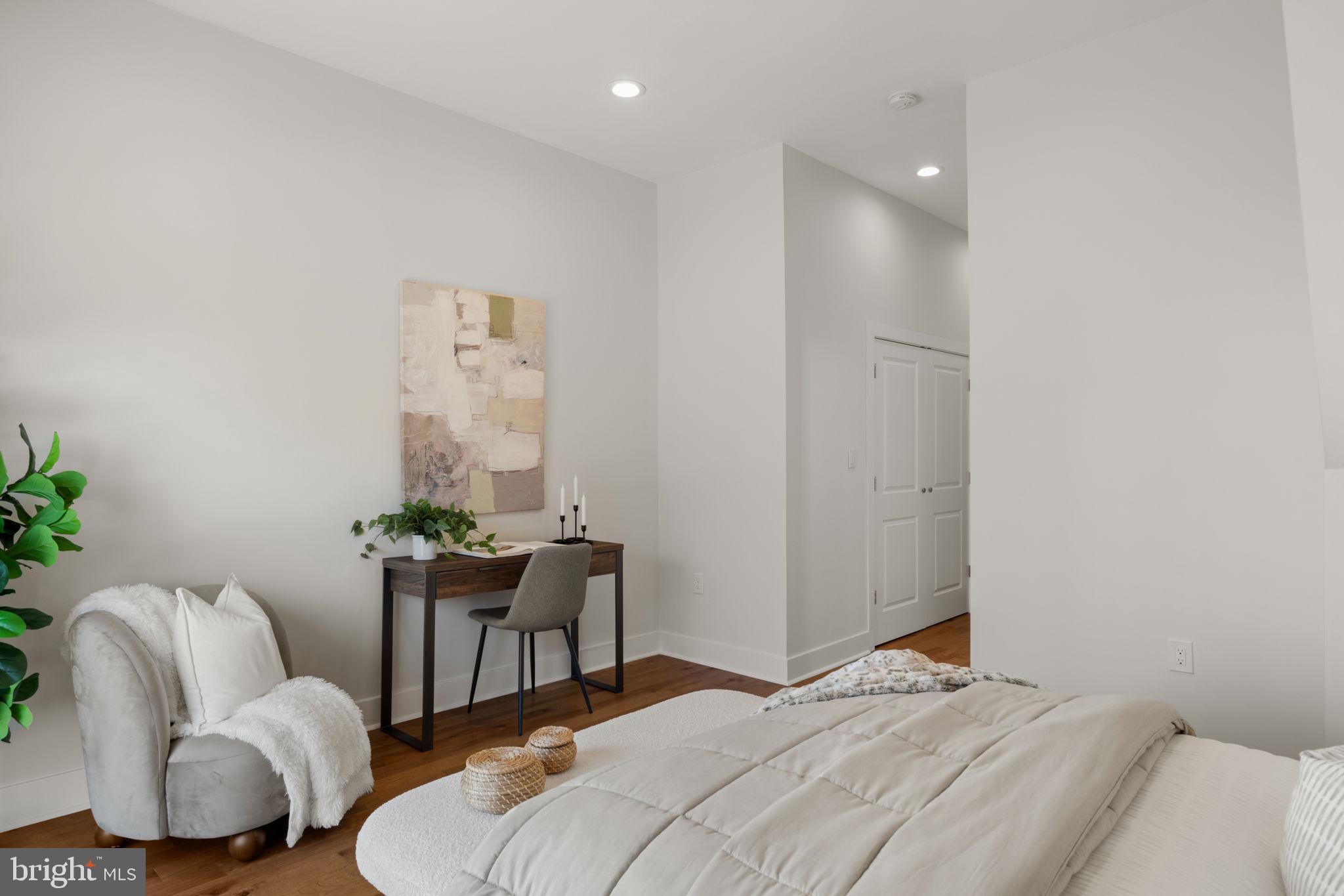 1125 South 24th Street Philadelphia, PA 19146 - Photo 35 of 55 Primary Bedroom