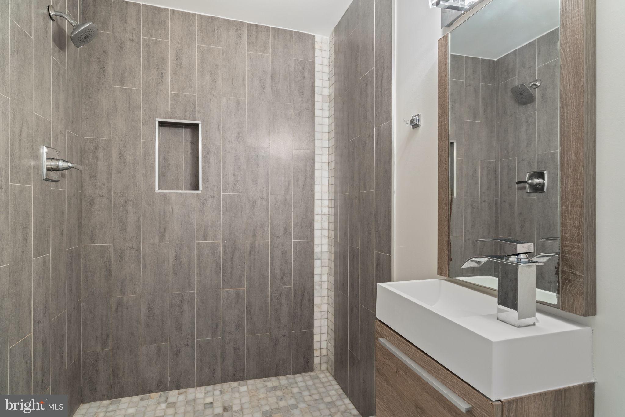 1125 South 24th Street Philadelphia, PA 19146 - Photo 50 of 55 Lower Level Full Bath