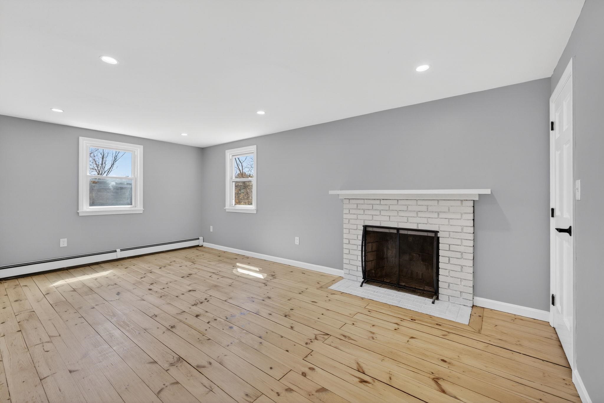 27 Gilcreast Road Londonderry, NH 03053 - Photo 21 of 31