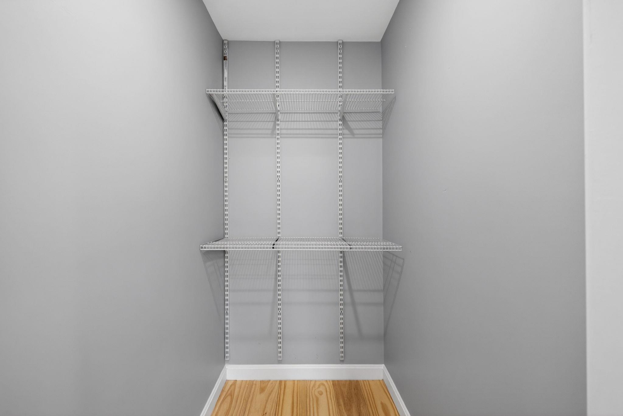 27 Gilcreast Road Londonderry, NH 03053 - Photo 25 of 31