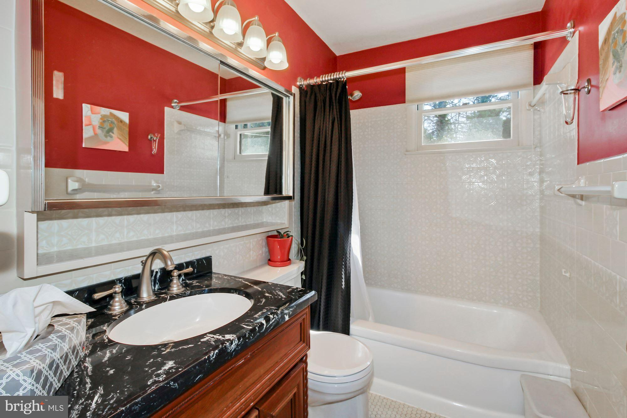 219 Rollingfield Road Catonsville, MD 21228 - Photo 16 of 29