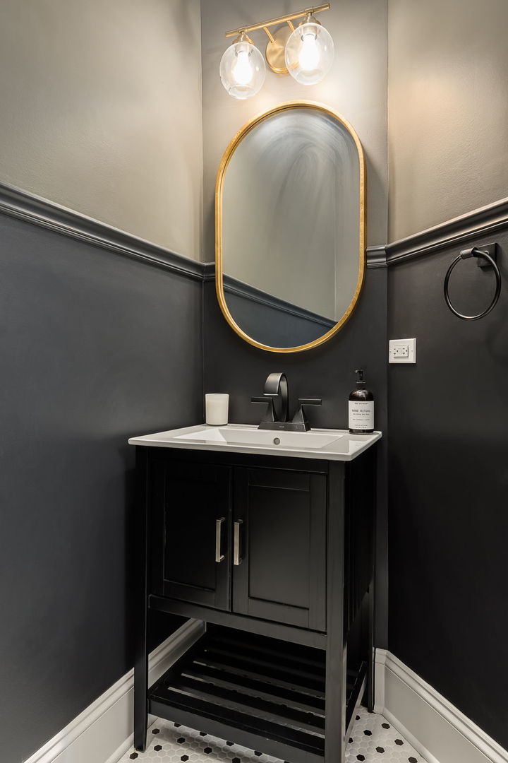 7 Loblolly Court Lemont, IL 60439 - Photo 14 of 45 a bathroom with a sink and a mirror