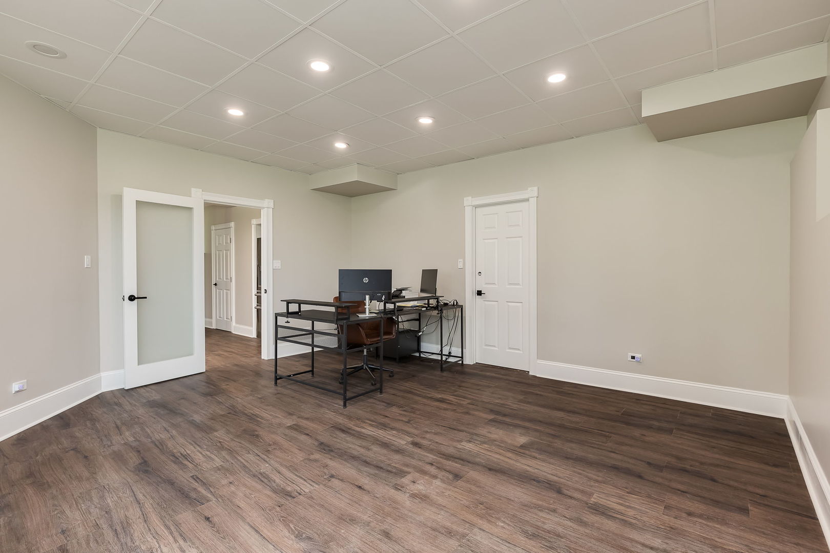 7 Loblolly Court Lemont, IL 60439 - Photo 37 of 45 a view of work space with wooden floor and furniture