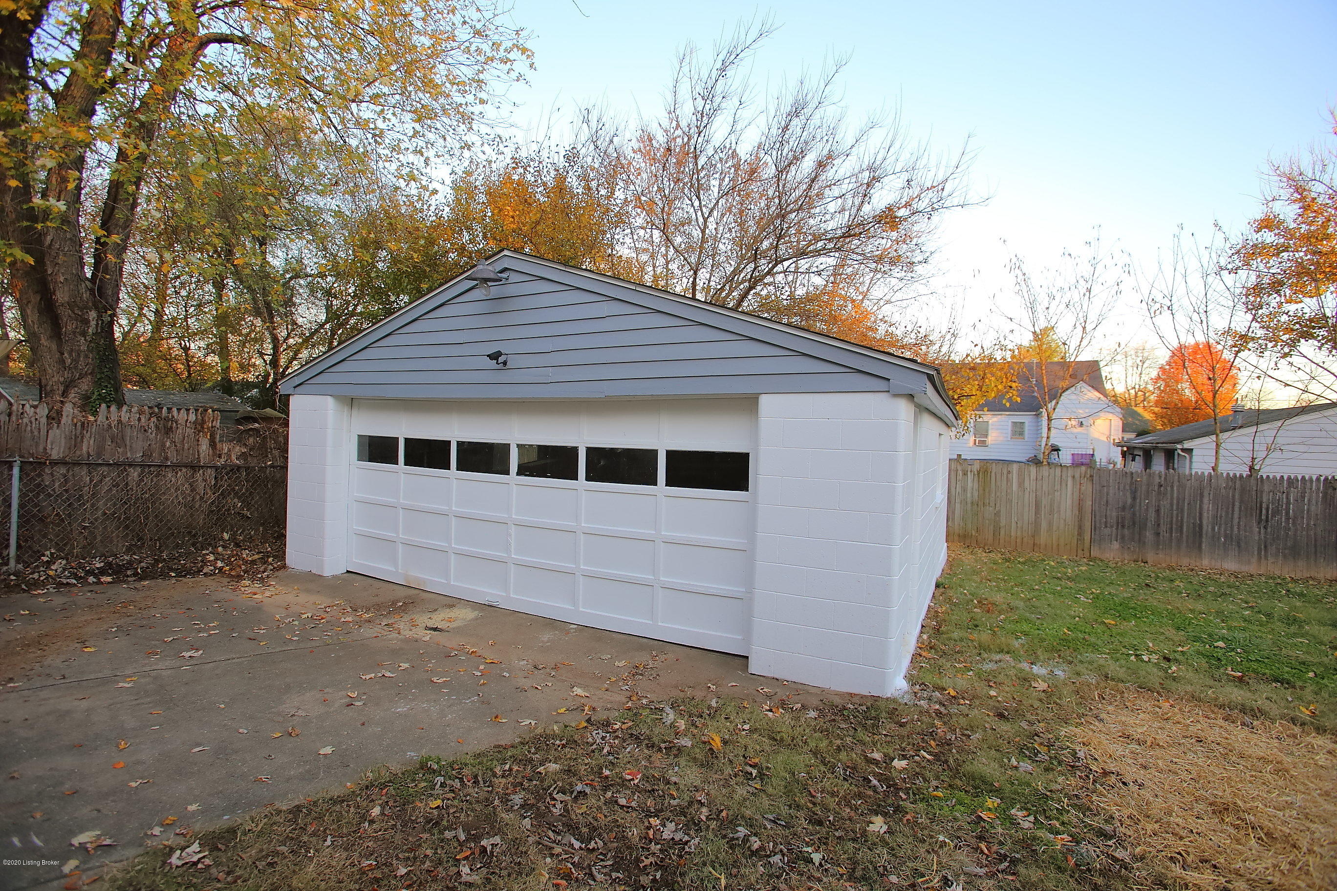 4717 Dohn Road Louisville, KY 40216 - Photo 46 of 48 Detached Garage