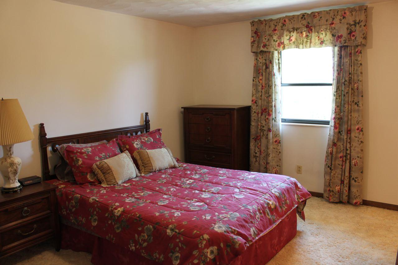 431 Keeble Road Maryville, TN 37804 - Photo 21 of 34 Bedroom 2