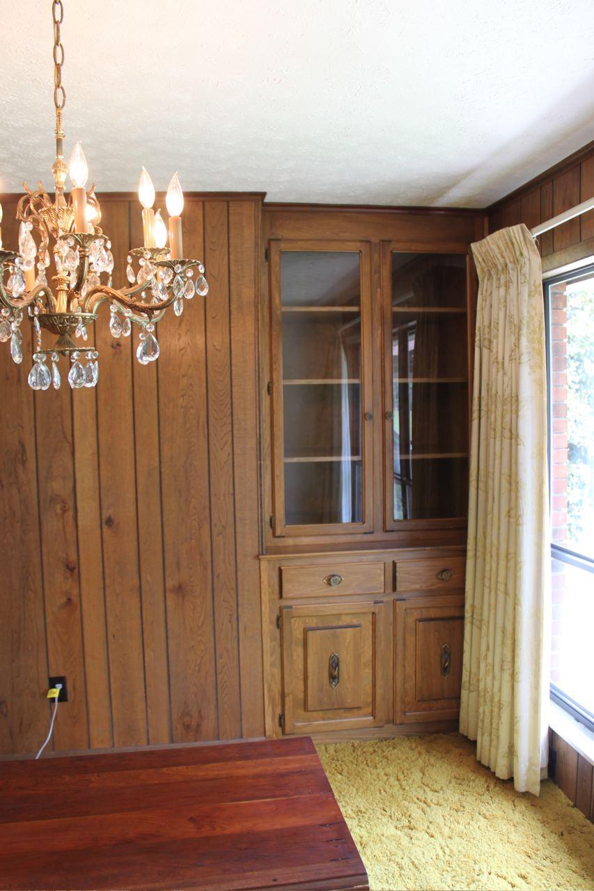 431 Keeble Road Maryville, TN 37804 - Photo 28 of 34 Dinning China Cabinet