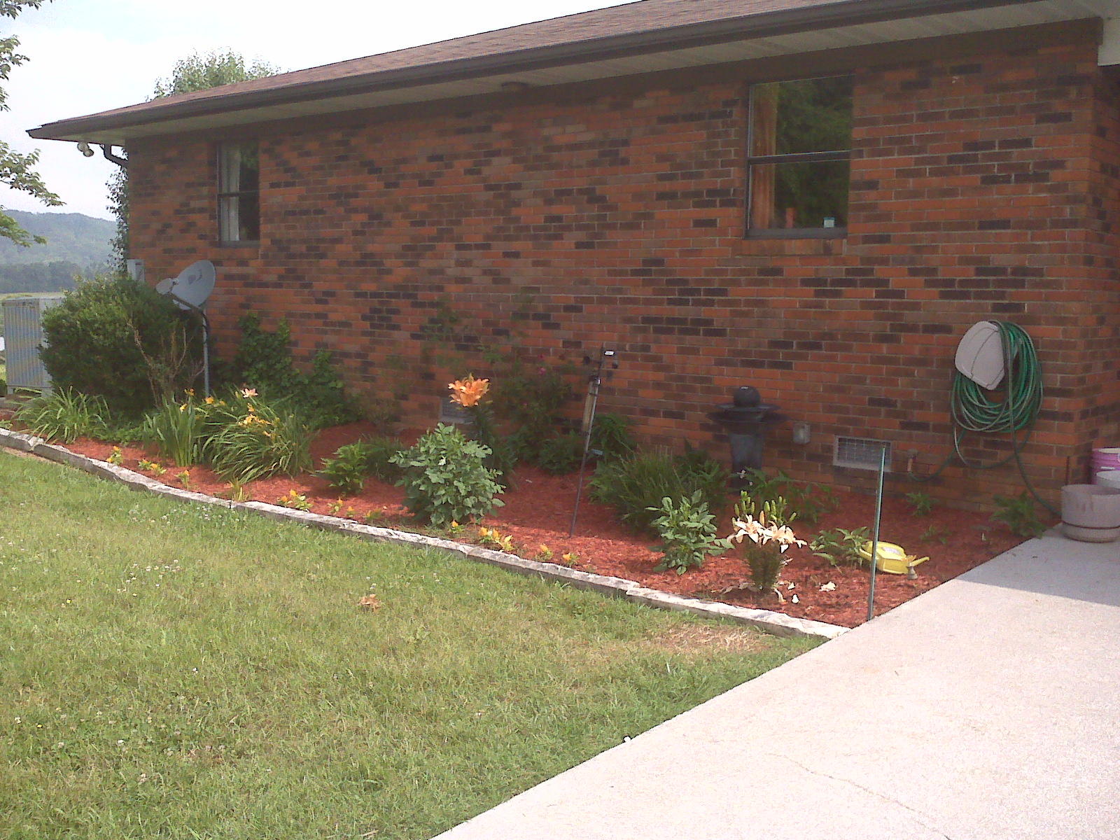 431 Keeble Road Maryville, TN 37804 - Photo 8 of 34 Driveway at Carport Entrance