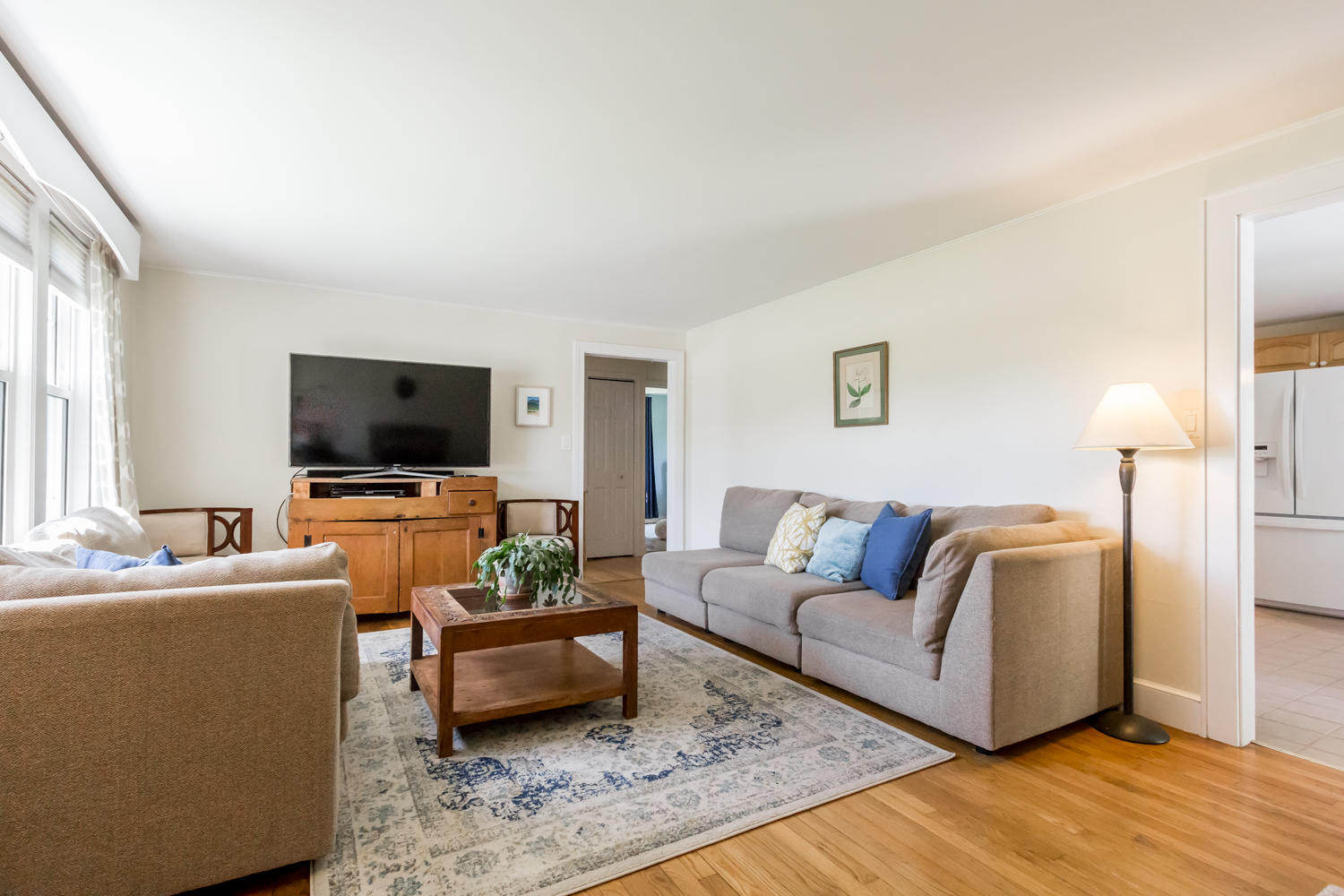 218 Middle Road Cumberland, ME 04021 - Photo 6 of 34 20190612rf-72010