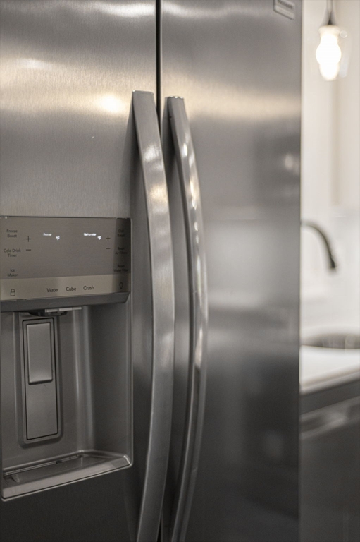9 Acton Road, Unit 6 Chelmsford, MA 01824 - Photo 8 of 21 a bathroom with a mirror