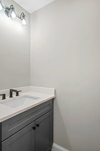 $739,900 | 9 Acton Road, Unit 6, Chelmsford, MA 01824