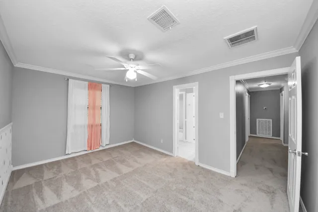 $3,100 | 1719 Saddlecreek Drive, Houston, TX 77090