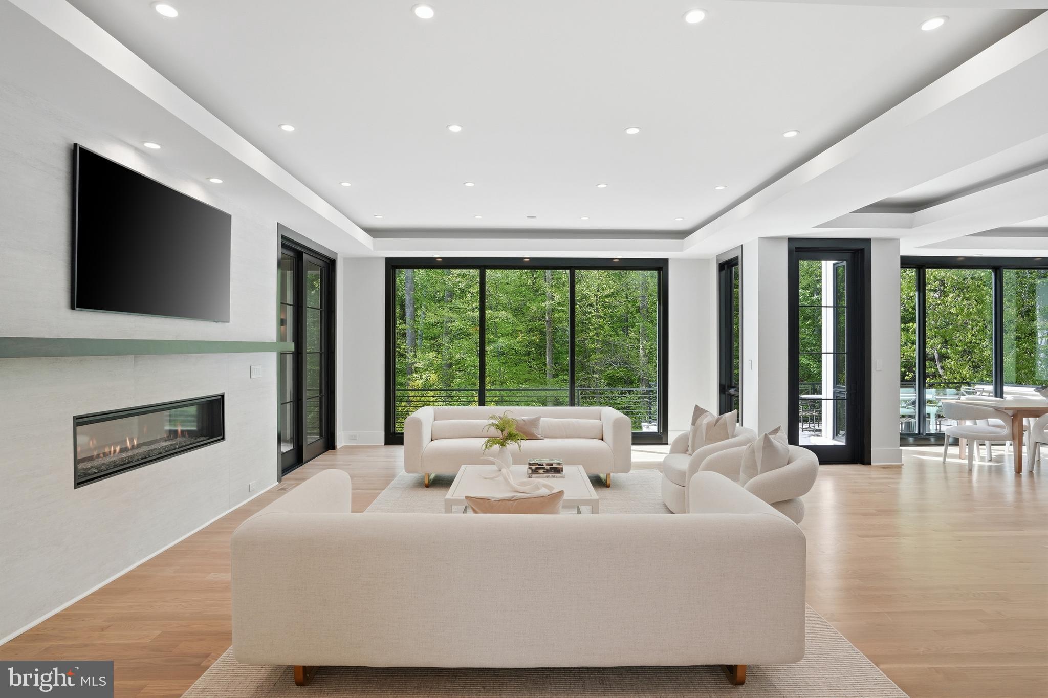 938 Saigon Road McLean, VA 22102 - Photo 13 of 40 Gallery Image 13