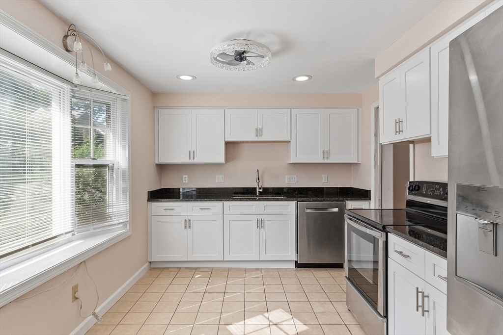 74 Fairway Circle, Unit 74 Natick, MA 01760 - Photo 9 of 42