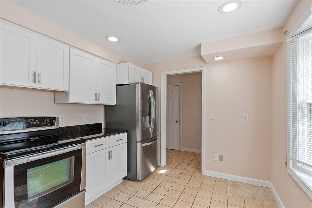 74 Fairway Circle, Unit 74 Natick, MA 01760 - Photo 10 of 42