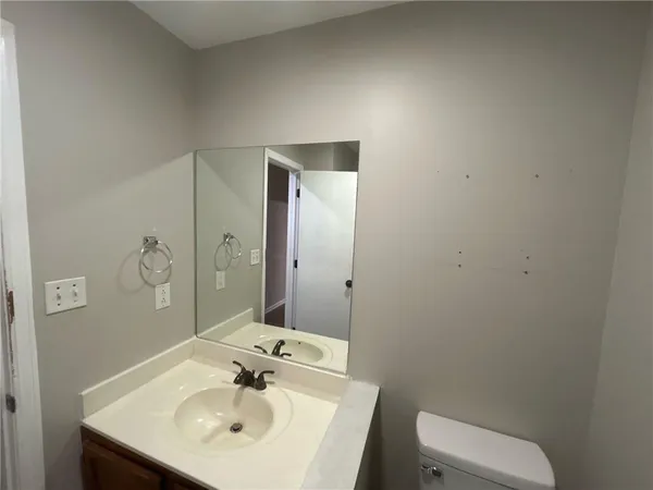 $237,000 | 1708 Northeast Balboa Street, Lee's Summit, MO 64086