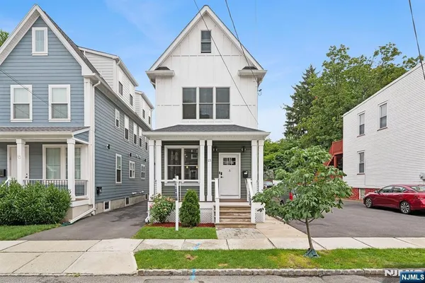$5,500 | 15 Wheeler Street, Unit A, Montclair, NJ 07042