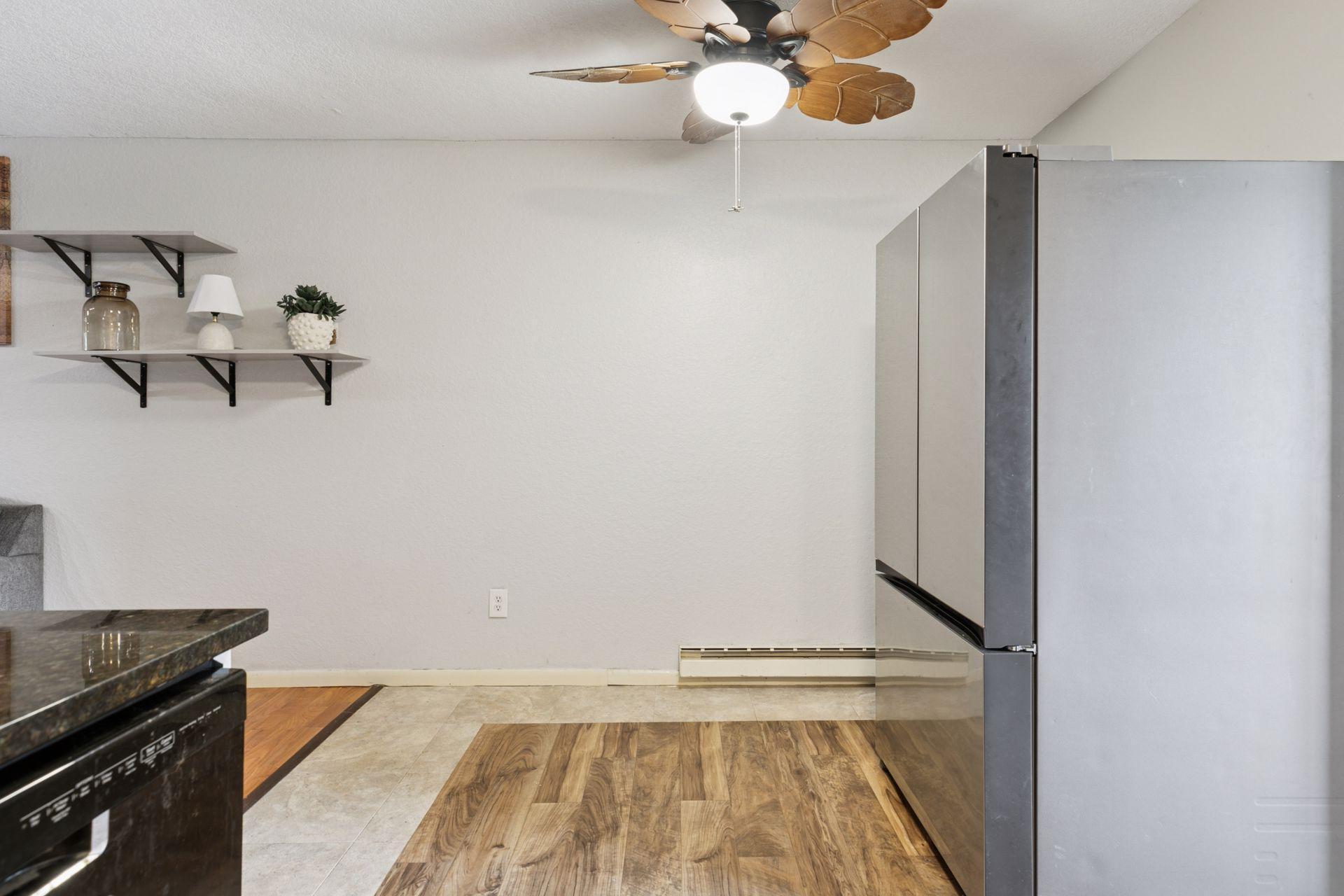 1627 Christie Place St. Paul, MN 55106 - Photo 11 of 33