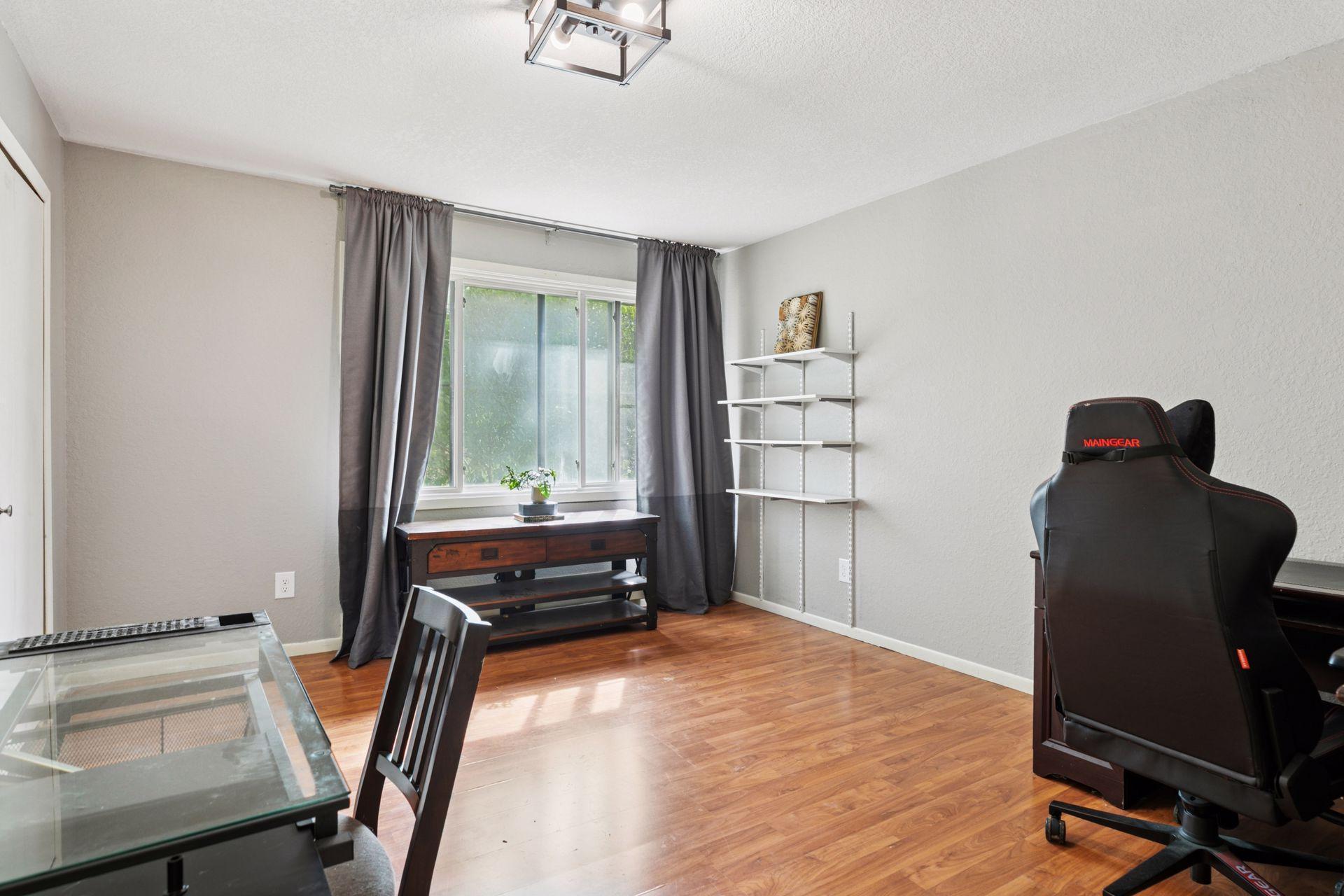 1627 Christie Place St. Paul, MN 55106 - Photo 23 of 33