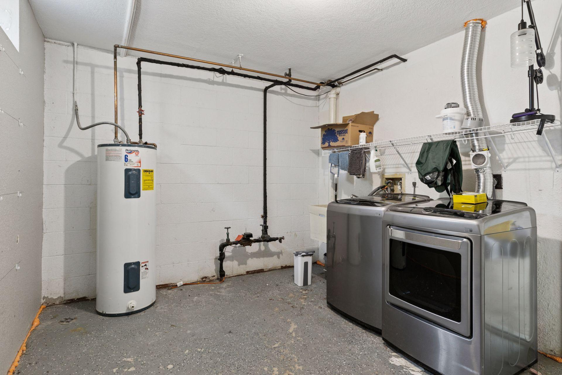 1627 Christie Place St. Paul, MN 55106 - Photo 25 of 33