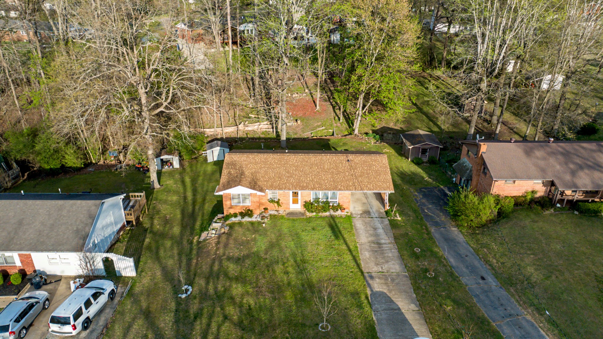 109 Carter Road Paris, TN 38242 - Photo 3 of 16