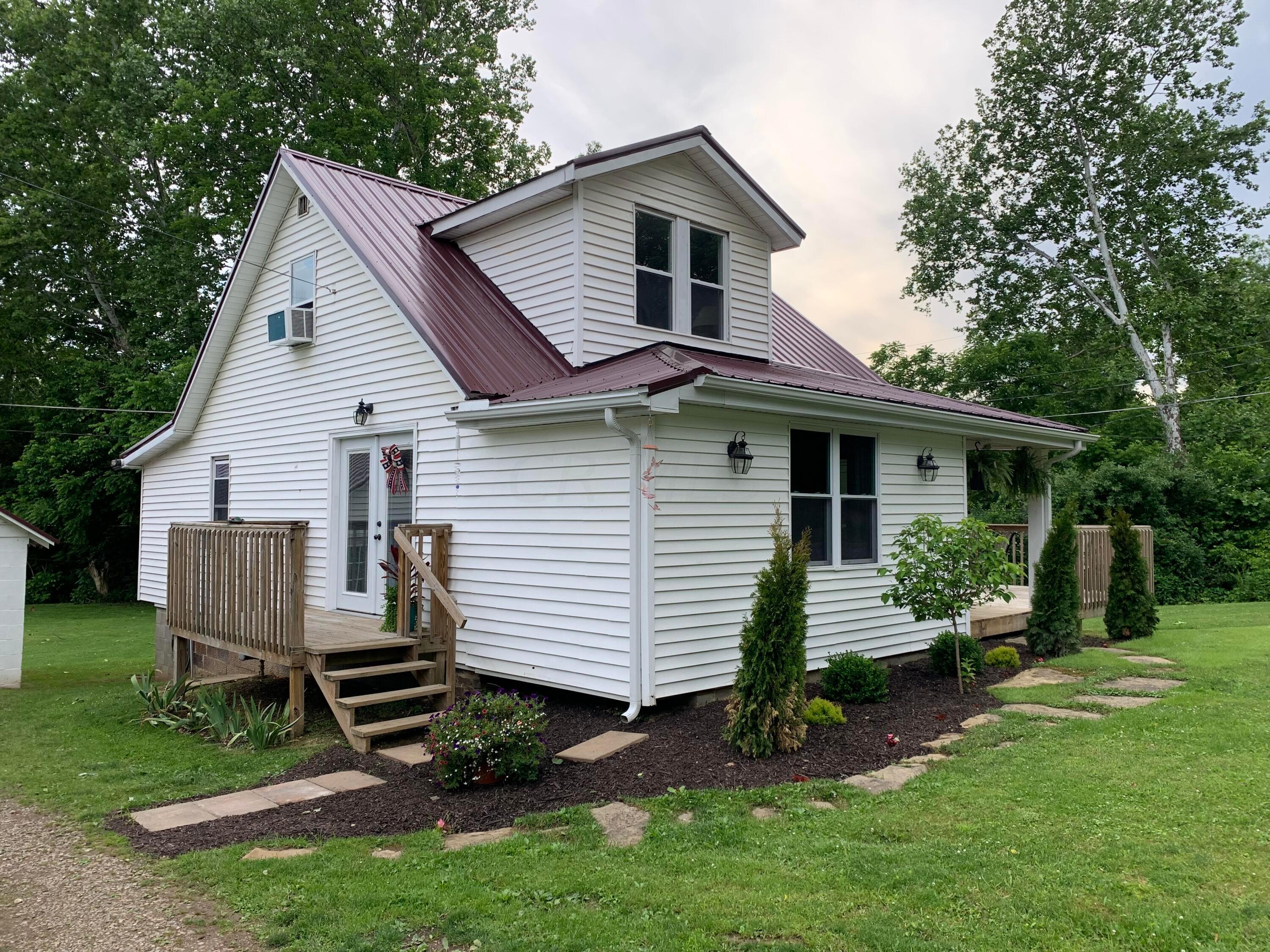 6665 Ervin Road Athens, OH 45701 - Photo 17 of 17 Side