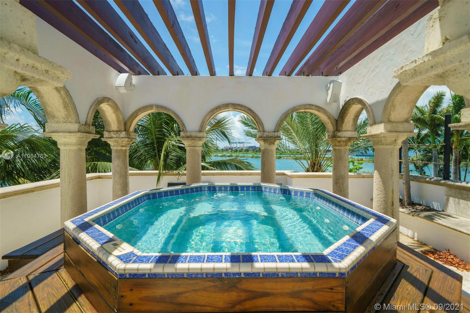 10 Palm Avenue Miami Beach, FL 33139 - Photo 31 of 42 a view of swimming pool from a balcony