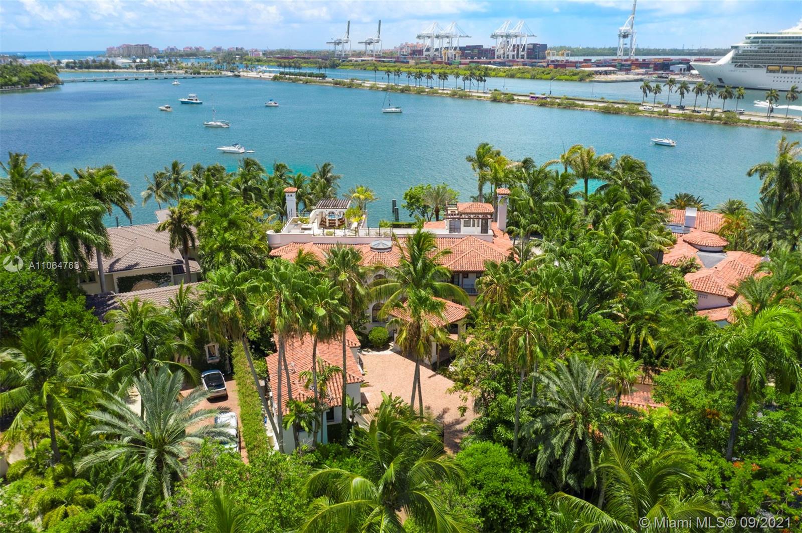 10 Palm Avenue Miami Beach, FL 33139 - Photo 41 of 42 an aerial view of a houses with ocean view