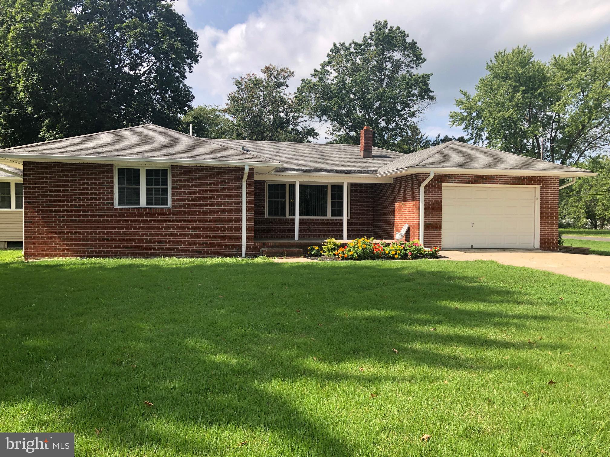 331 Johnson Road Sicklerville, NJ 08081 - Photo 1 of 32