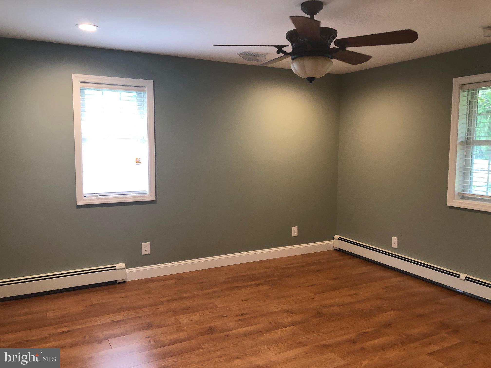 331 Johnson Road Sicklerville, NJ 08081 - Photo 11 of 32