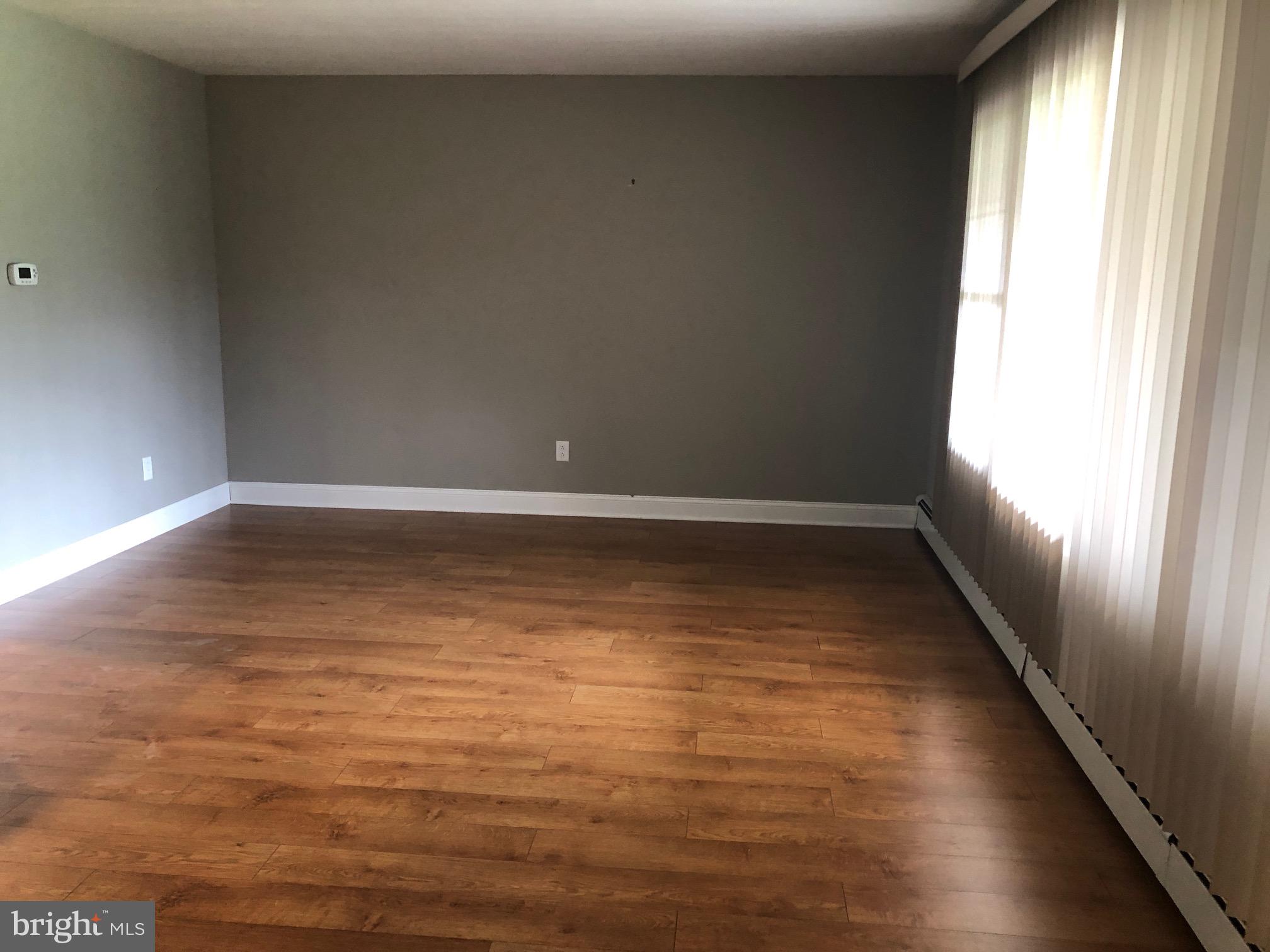 331 Johnson Road Sicklerville, NJ 08081 - Photo 13 of 32