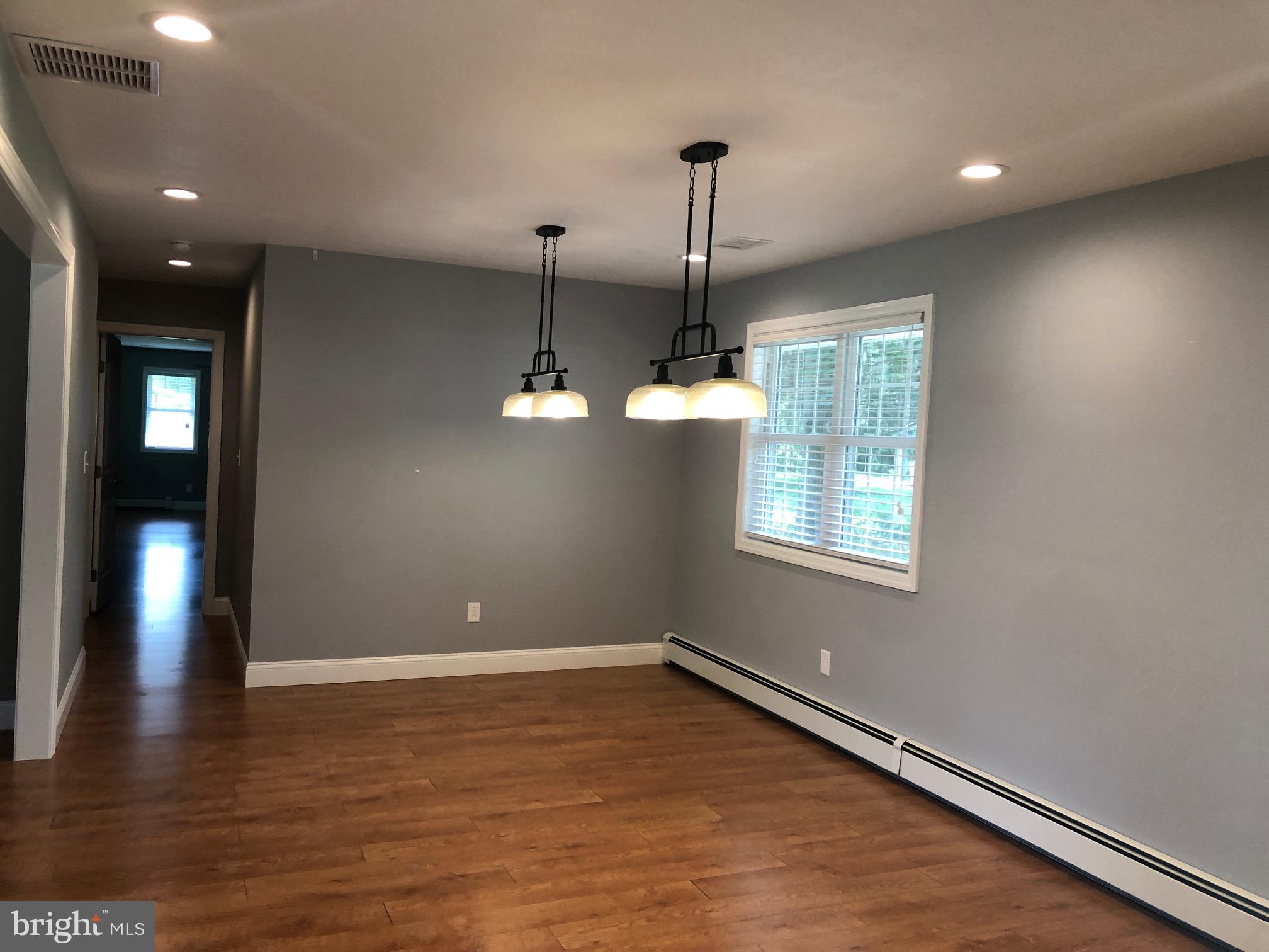 331 Johnson Road Sicklerville, NJ 08081 - Photo 7 of 32