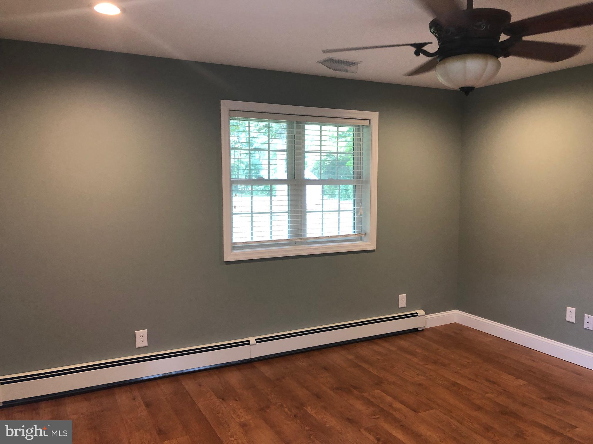 331 Johnson Road Sicklerville, NJ 08081 - Photo 10 of 32