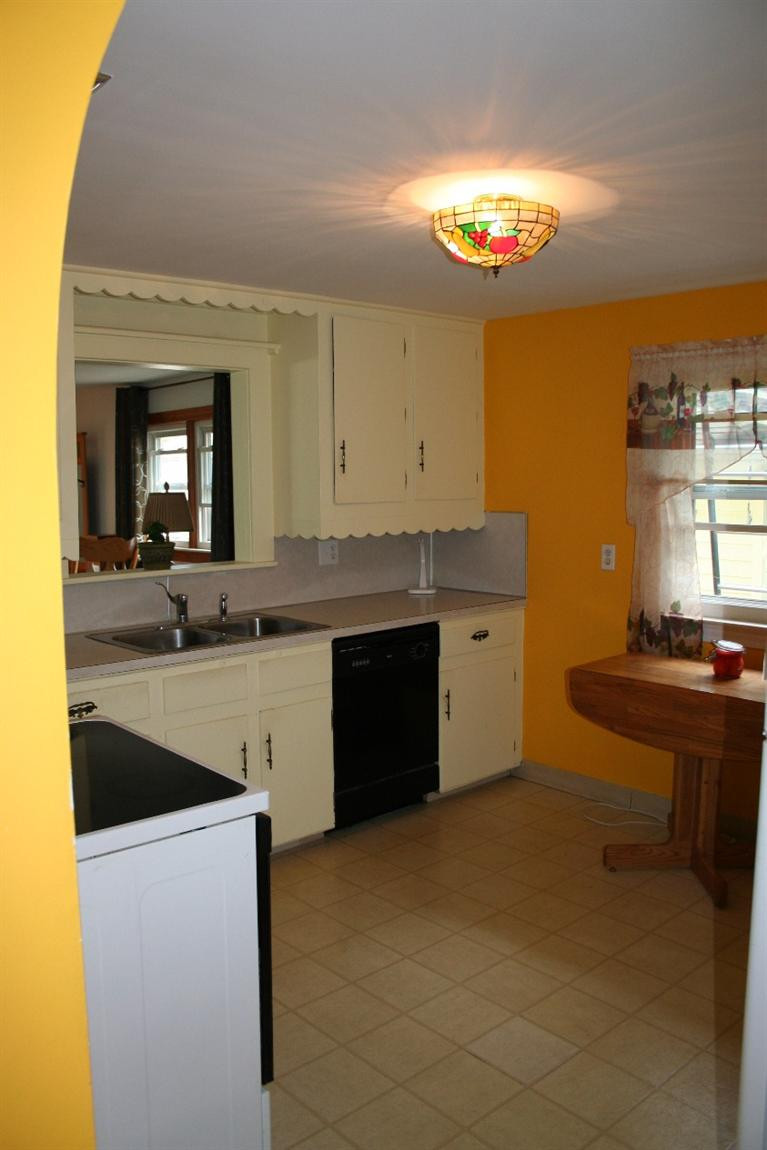315 South Platt Road Milan, MI 48160 - Photo 10 of 16 Photo 10