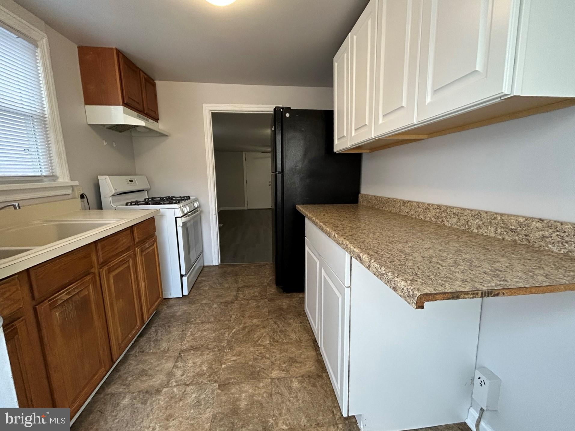 133 Risdon Street Mount Holly, NJ 08060 - Photo 8 of 16 Gallery Image 8