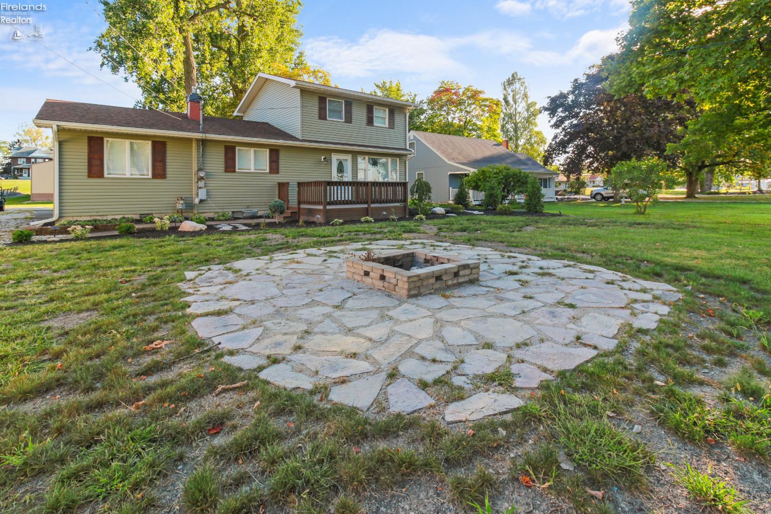 2130 East Sand Road Port Clinton, OH 43452 - Photo 5 of 20 Gallery Image 5