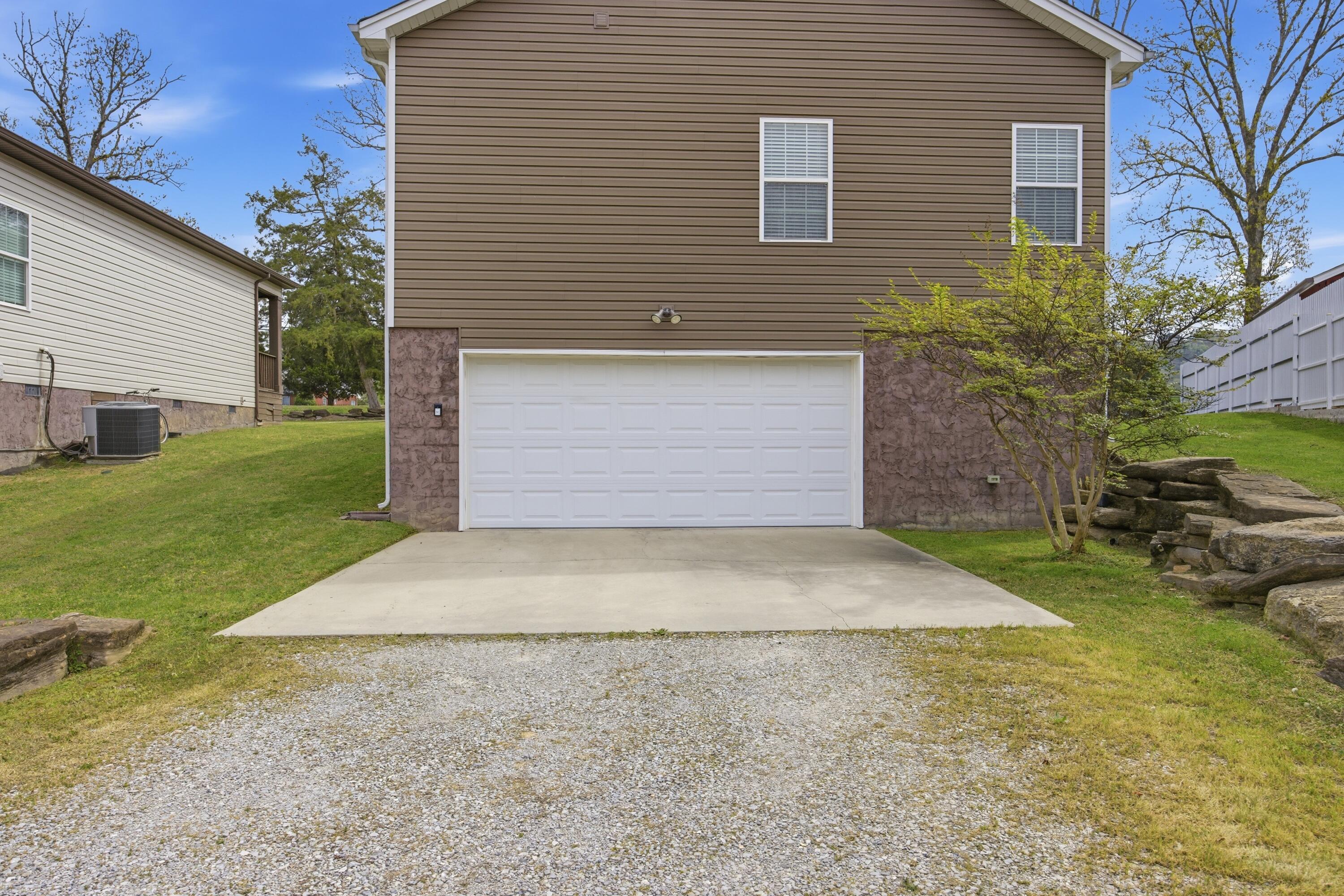 7259 Ooltewah Georgetown Road Ooltewah, TN 37363 - Photo 4 of 23 7259OoltewahGeorgetown_006 (1)