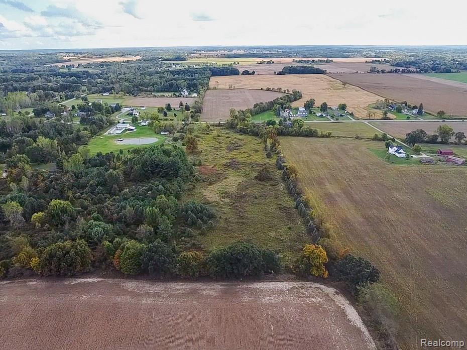 1028400013 Baldwin Road Gaines, MI 48436 - Photo 4 of 11