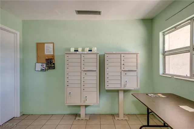 $178,000 | 909 Southeast 46th Lane, Unit 202, Cape Coral, FL 33904