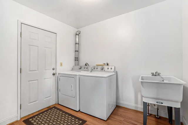 $600,000 | 4353 9 Mile Road Northwest, Sparta, MI 49345