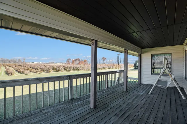 $600,000 | 4353 9 Mile Road Northwest, Sparta, MI 49345