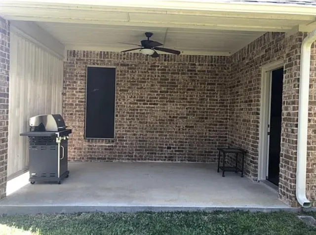 wooden floor in an empty room with a mirror
