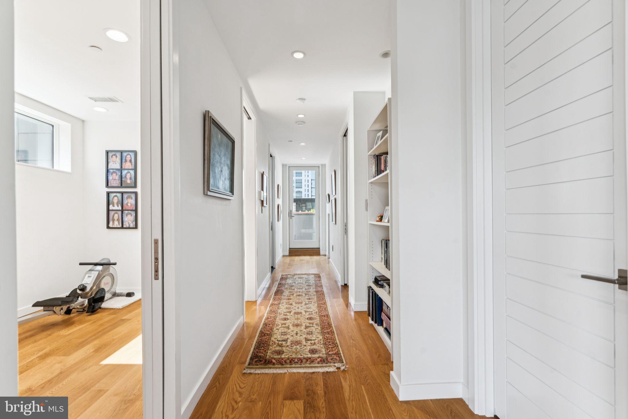 206 North 22nd Street, Unit E Philadelphia, PA 19103 - Photo 40 of 50 a view of a living room and bathroom