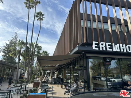 $2,000,000 | 12752 Halkirk Street, Studio City, CA 91604